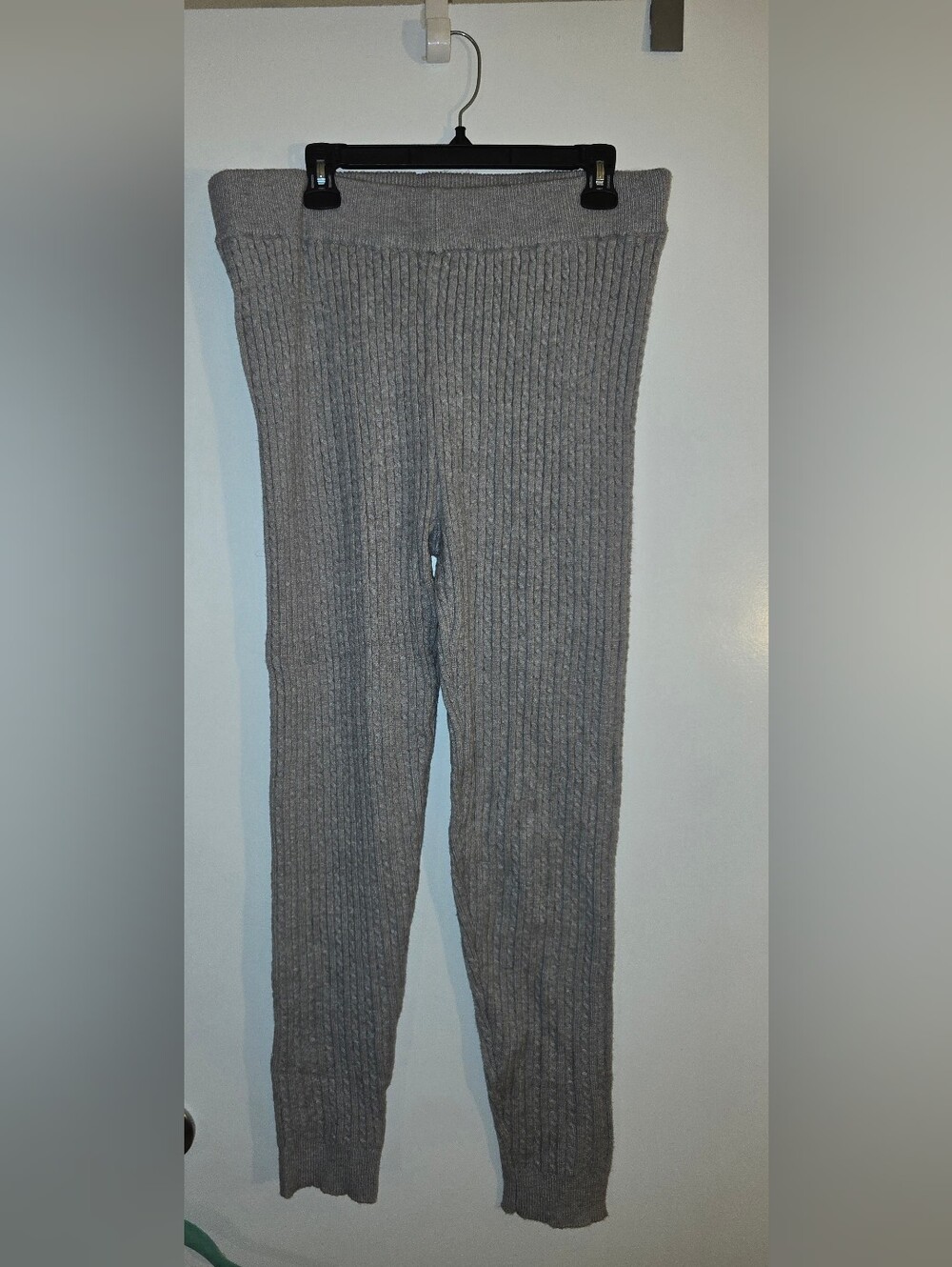 Love Ribbed Knit Leggings in Grey